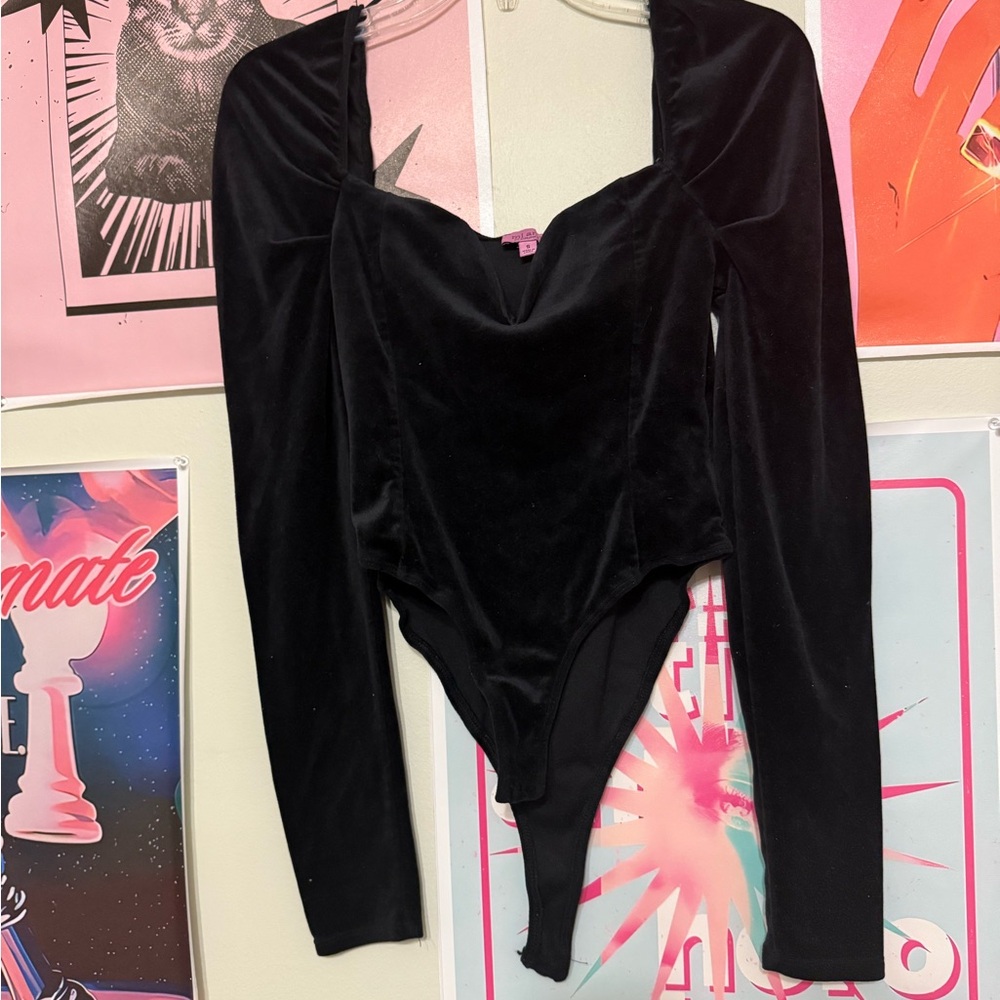 Chic Black Velvet Bodysuit
